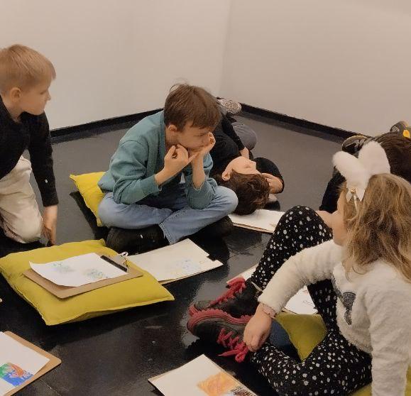 Музыкальная медиация для детей «Звуки вселенной»