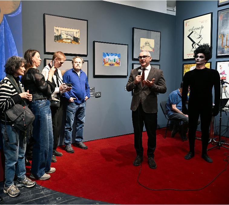 ВЕРНИСАЖ ВЫСТАВКИ «НИКОЛАЙ АКИМОВ И УЧЕНИКИ»