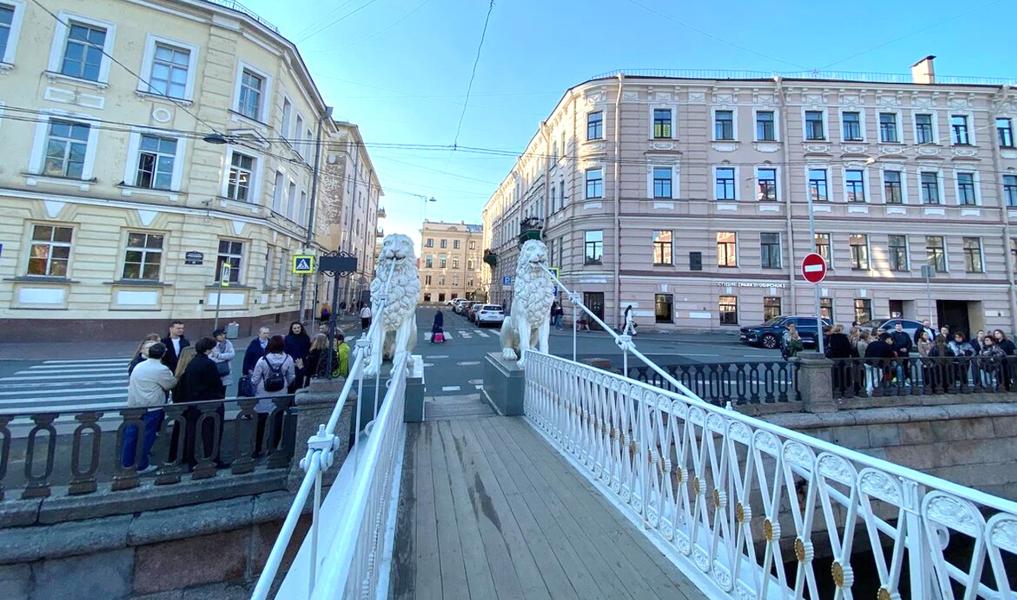 Прогулка «Вокруг Львиного моста»