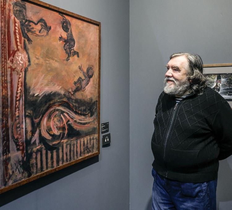 Экскурсия по выставке «Человек-Жизнь-Вселенная. Контраст сопоставлений»