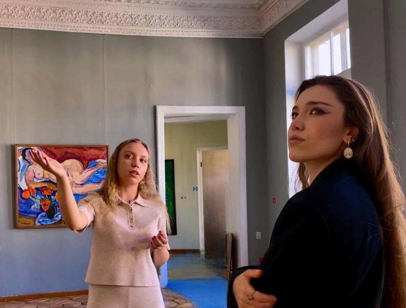 Экскурсия с куратором Еленой Куценко по выставке «Фрагменты эпох»