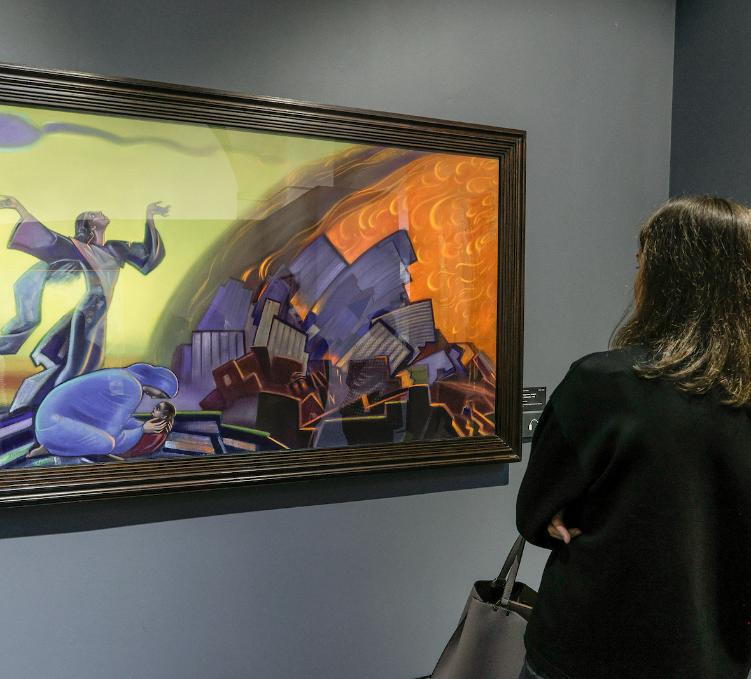 Авторская экскурсия по двум выставкам: «Фрагменты эпох» и «Человек-жизнь-вселенная. Контраст сопоставлений»