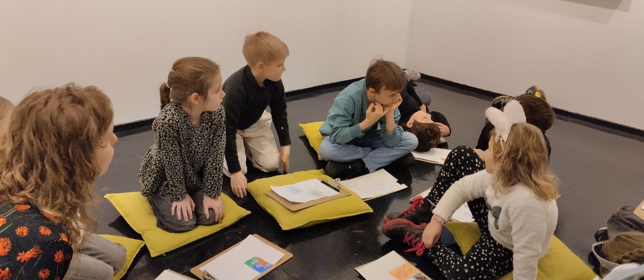 Музыкальная медиация для детей «Звуки вселенной»