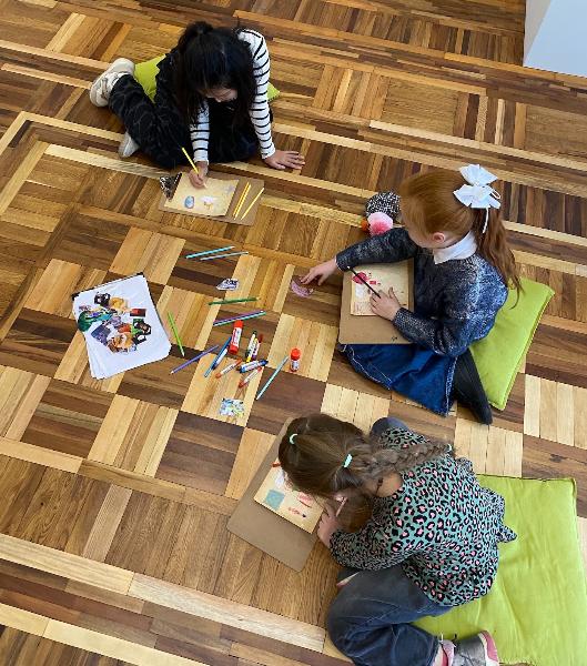 Детский мастер-класс «Смелые образы: этюд к 23 февраля»