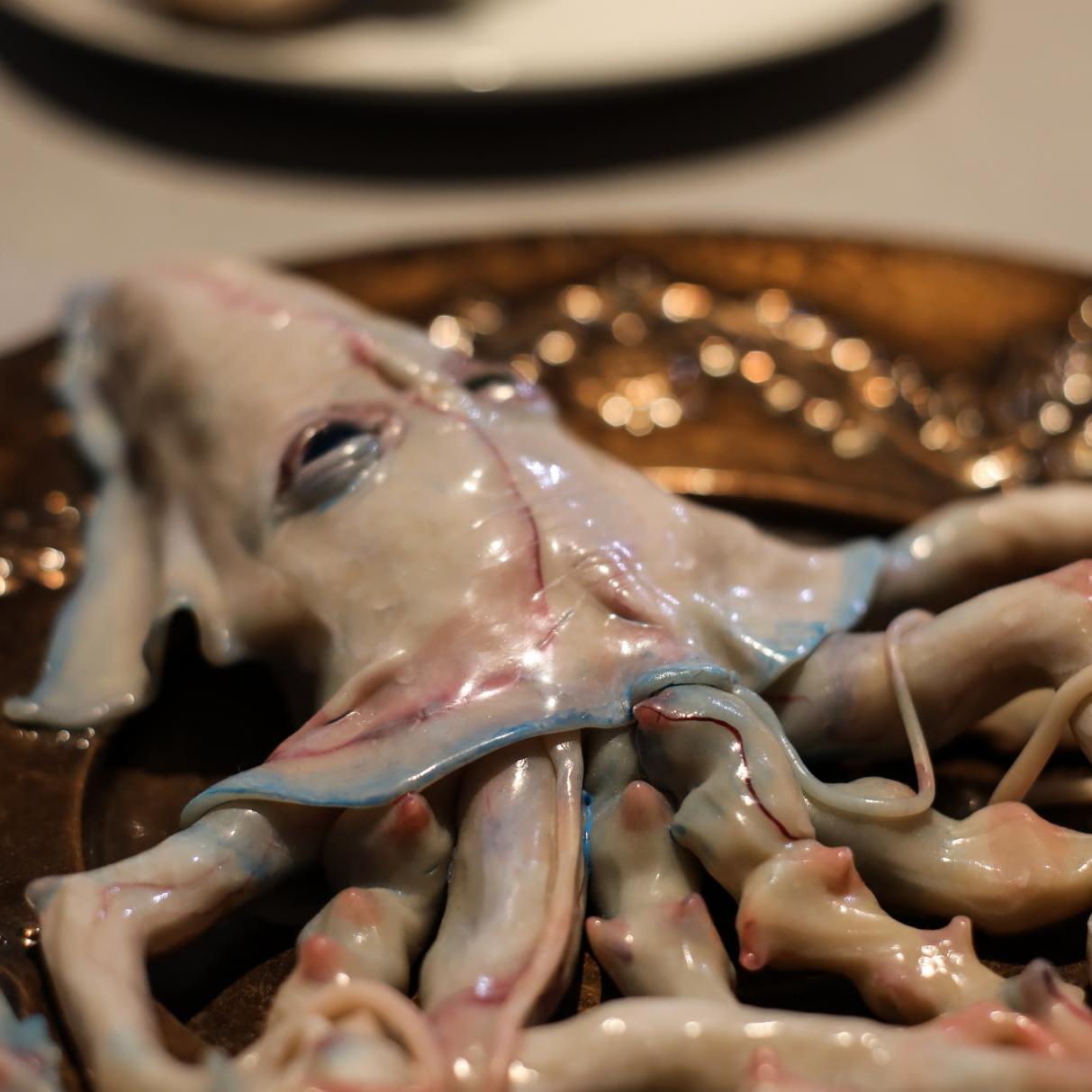 Экскурсия по выставке «Человек-жизнь-вселенная. Контраст сопоставлений»